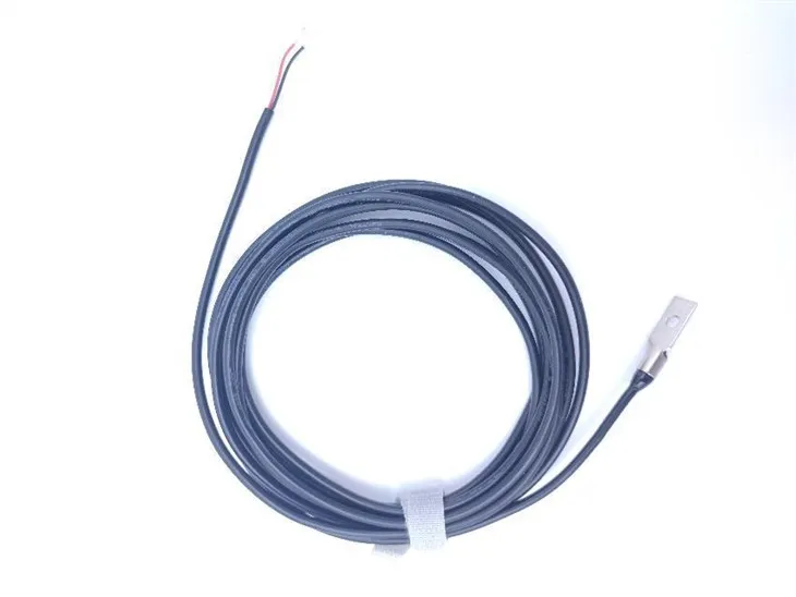 Miniature Surface Mounting Temperature Sensor